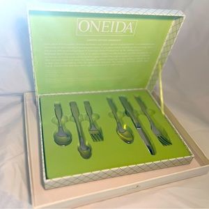 Oneida Baby/Child Progress 6 Piece Utensil Set